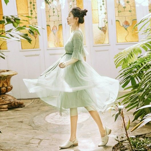 要想夏天過(guò)得去，身上就得帶點(diǎn)綠